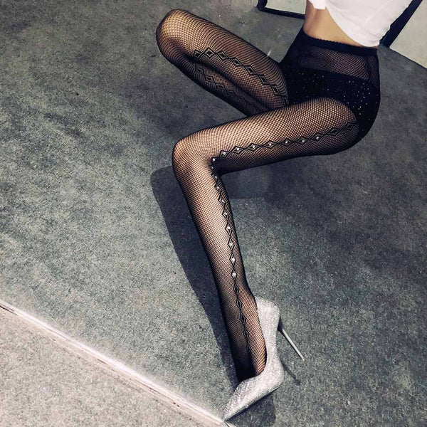 Diamond Pattern Fishnet Pantyhose with Rhinestone Diamond Pattern Fishnet Pantyhose with Rhinestone