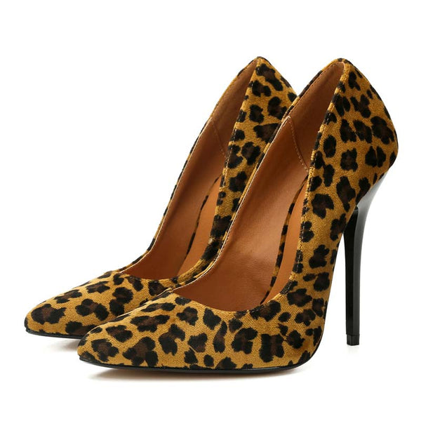 Leopard Print Pointed Toe Pumps